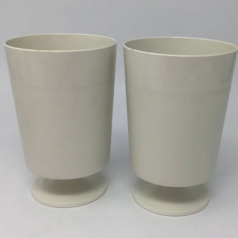David Douglas MidCentury Plastic Cups 4